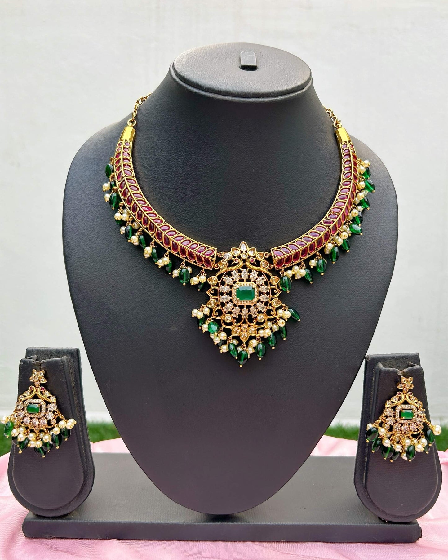 gold statement necklace