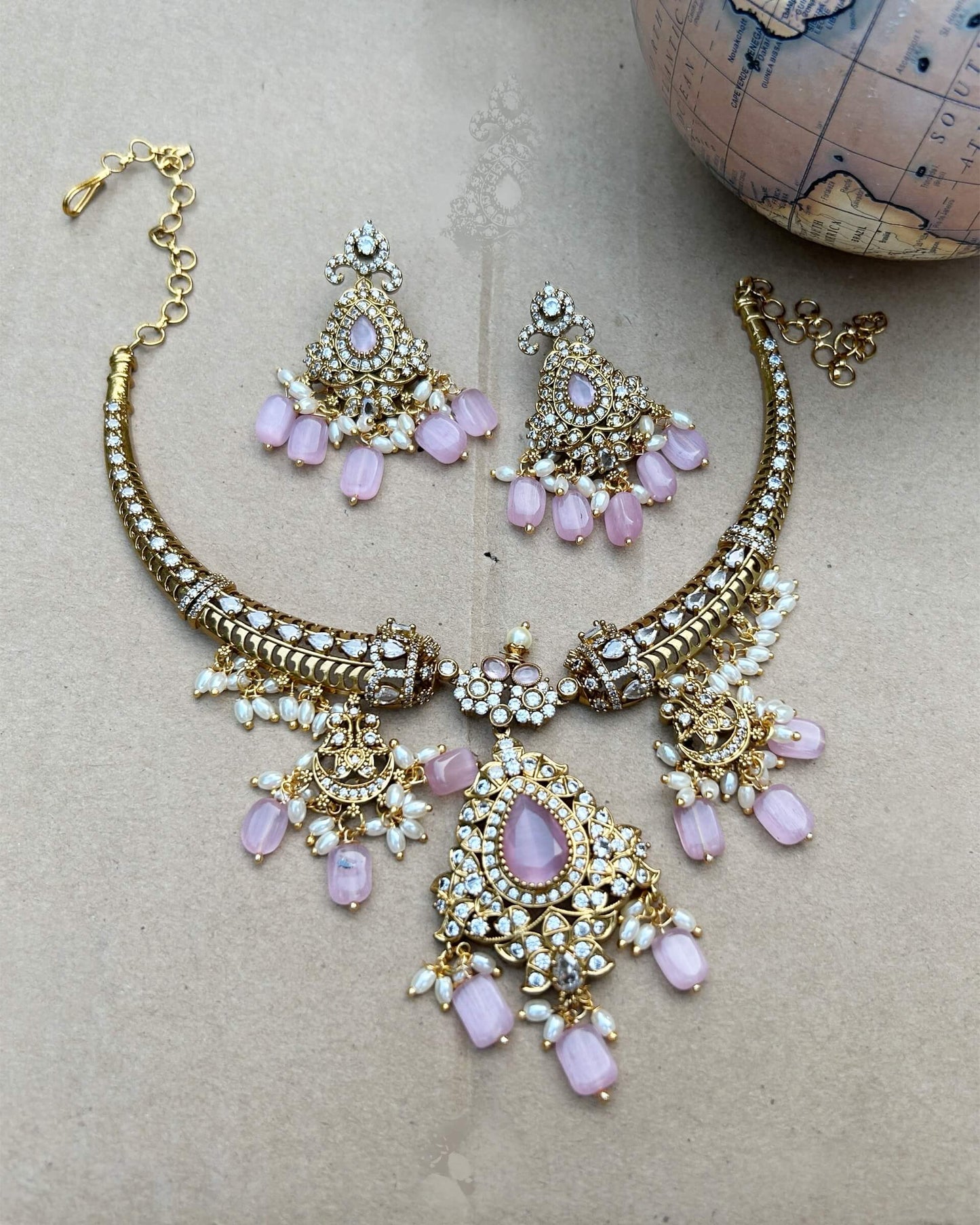 pink necklace set
