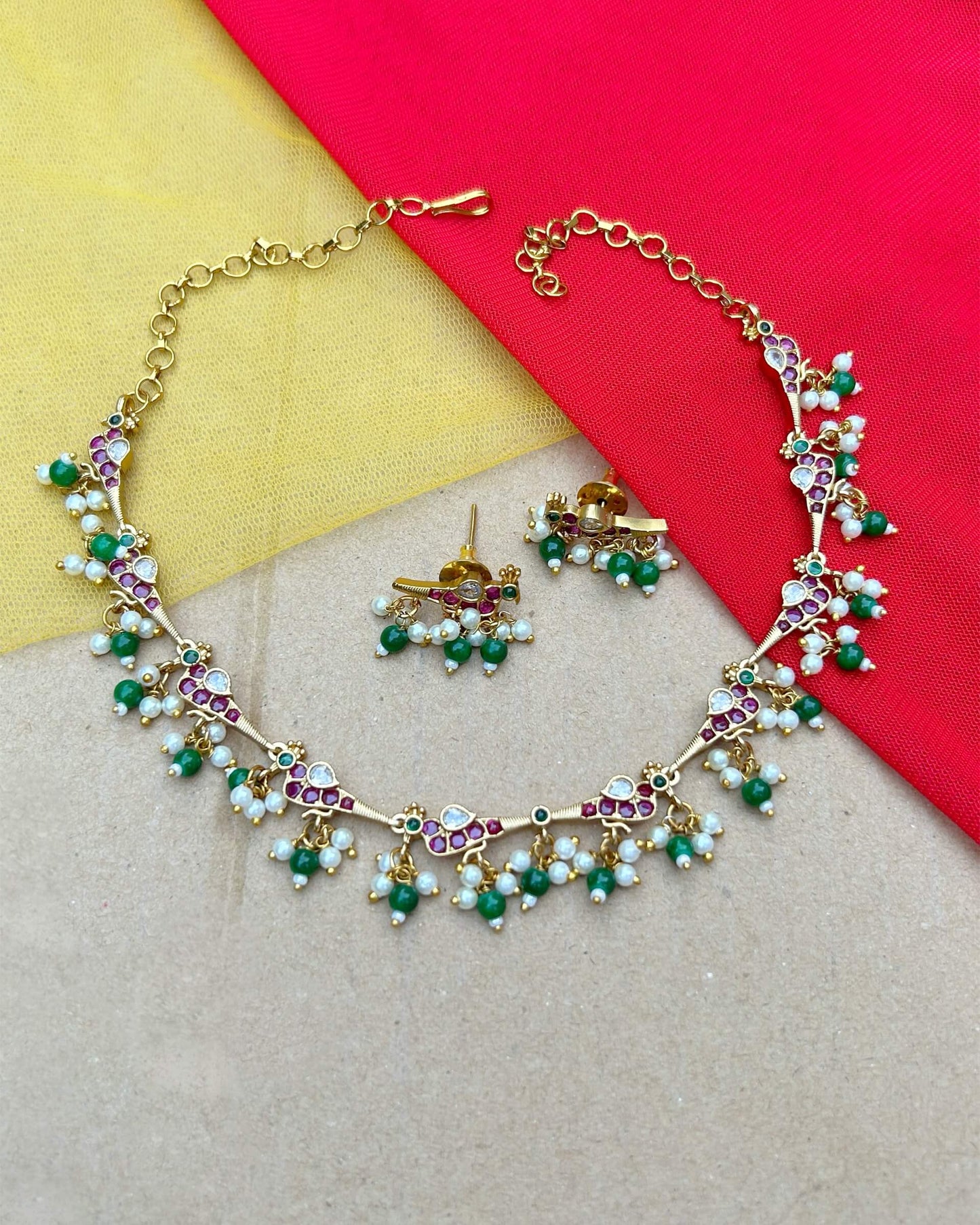 simple gold necklace