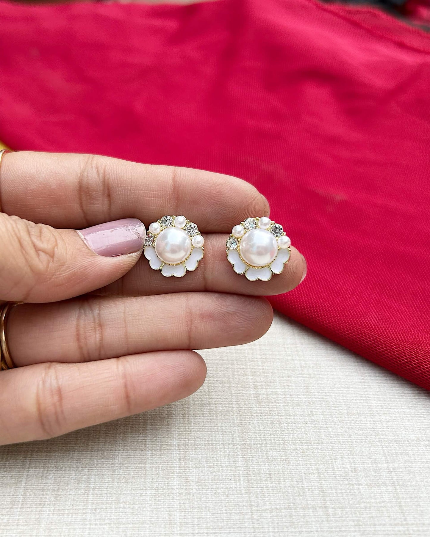 small pearl stud earrings
