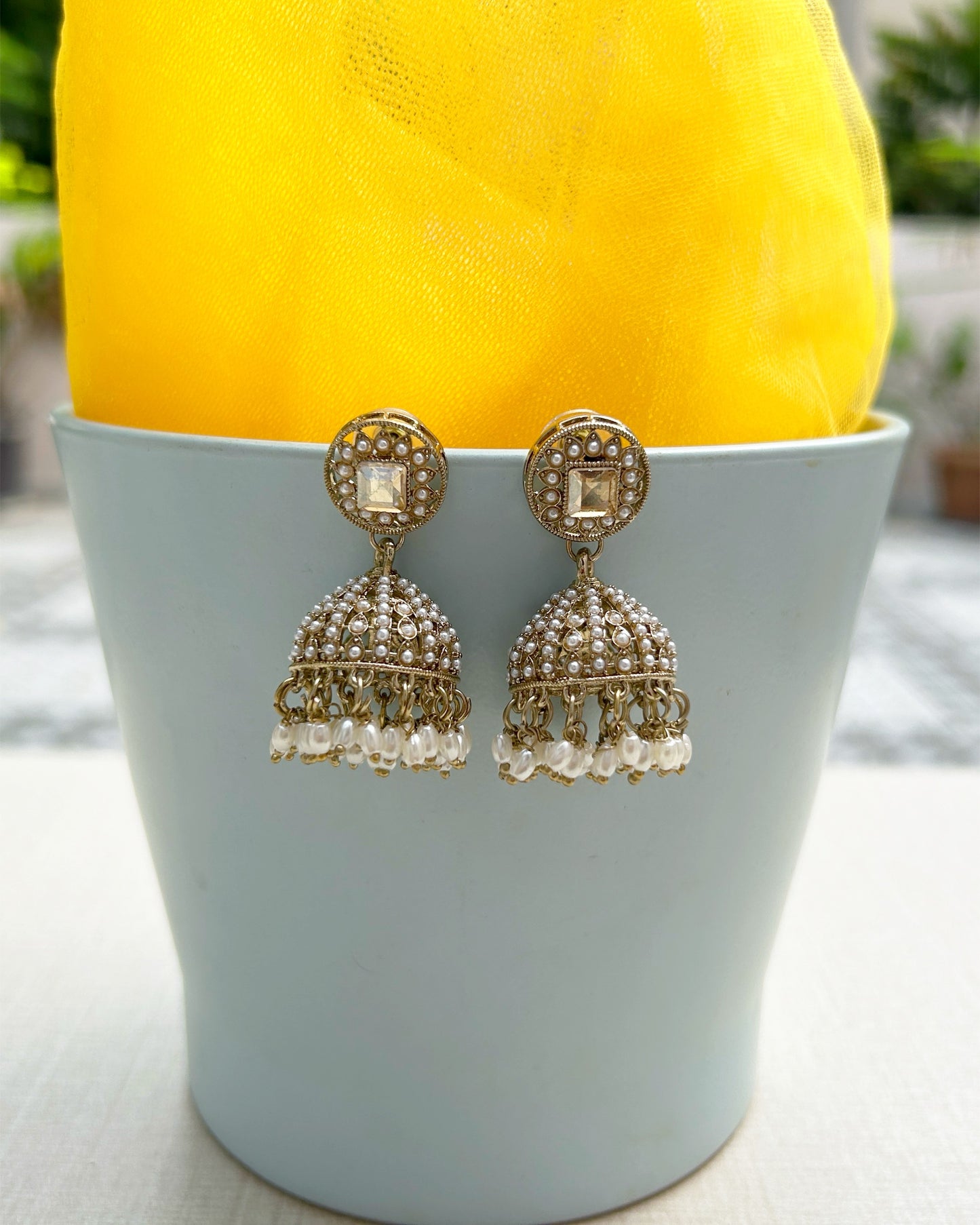 pearl jhumka