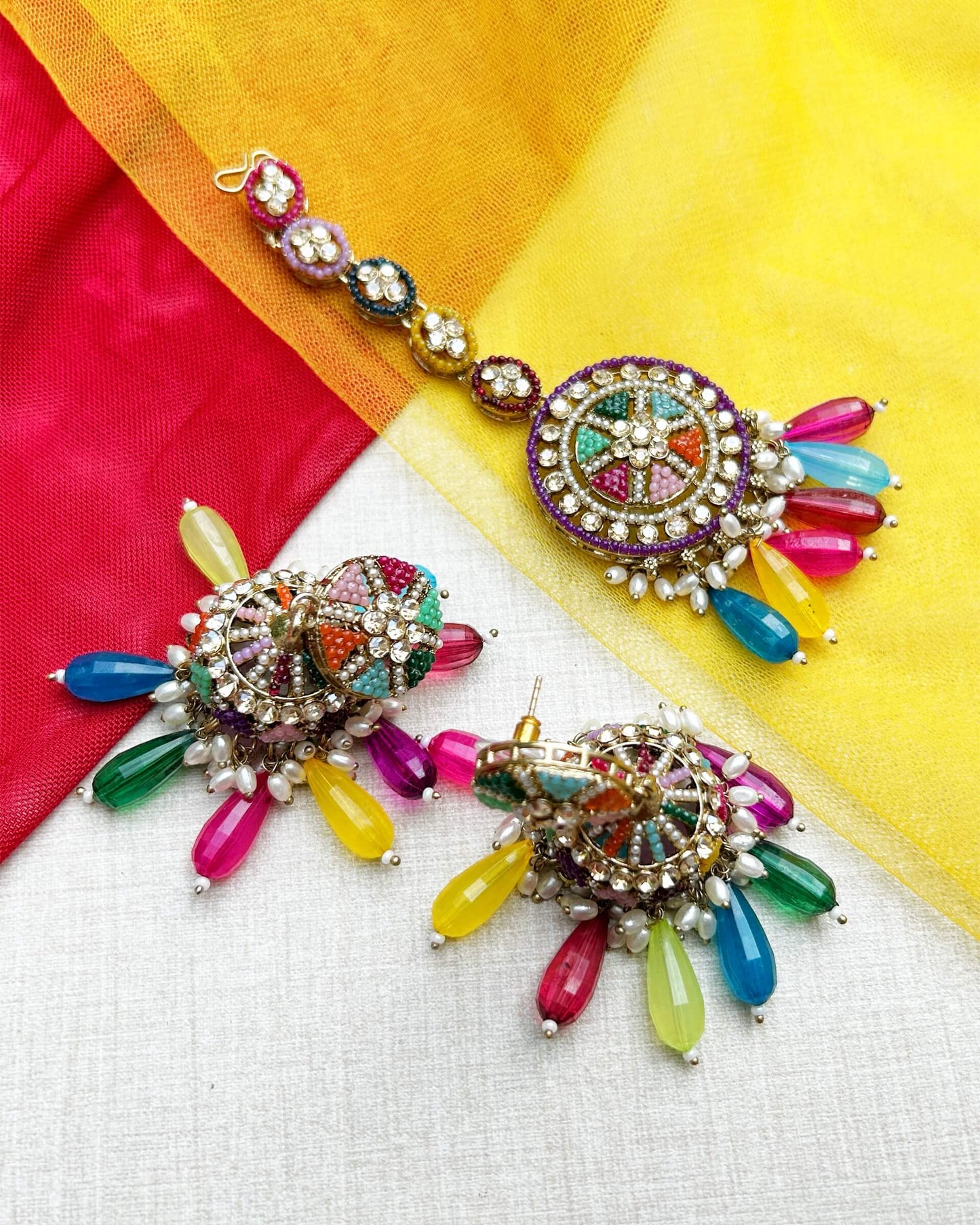 earring set with maang tikka