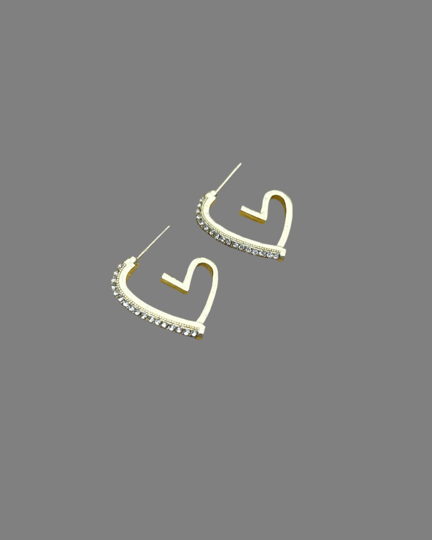 gold coloured earrings