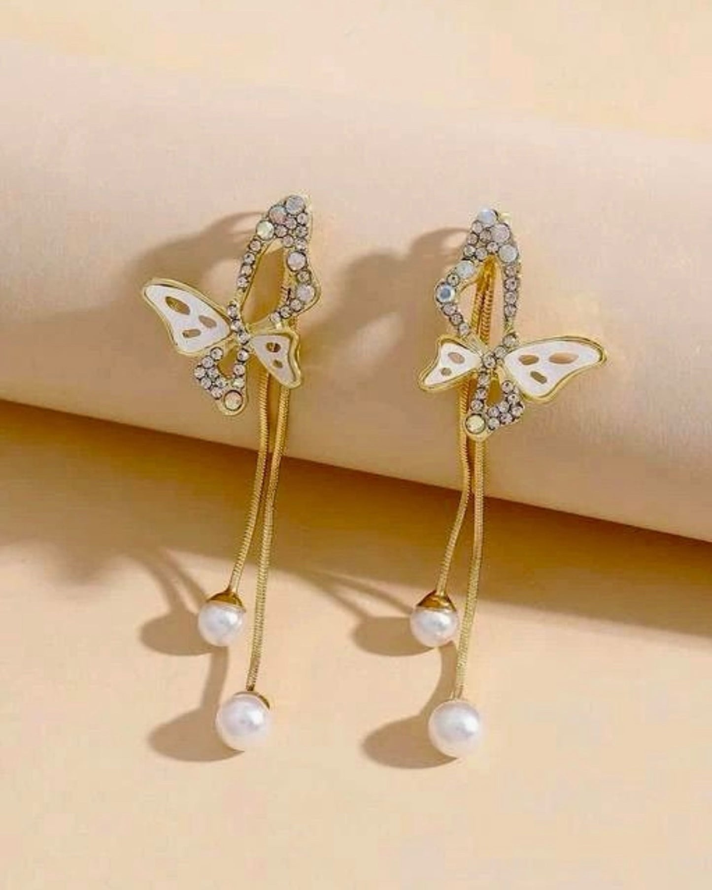 earrings with pearl drop