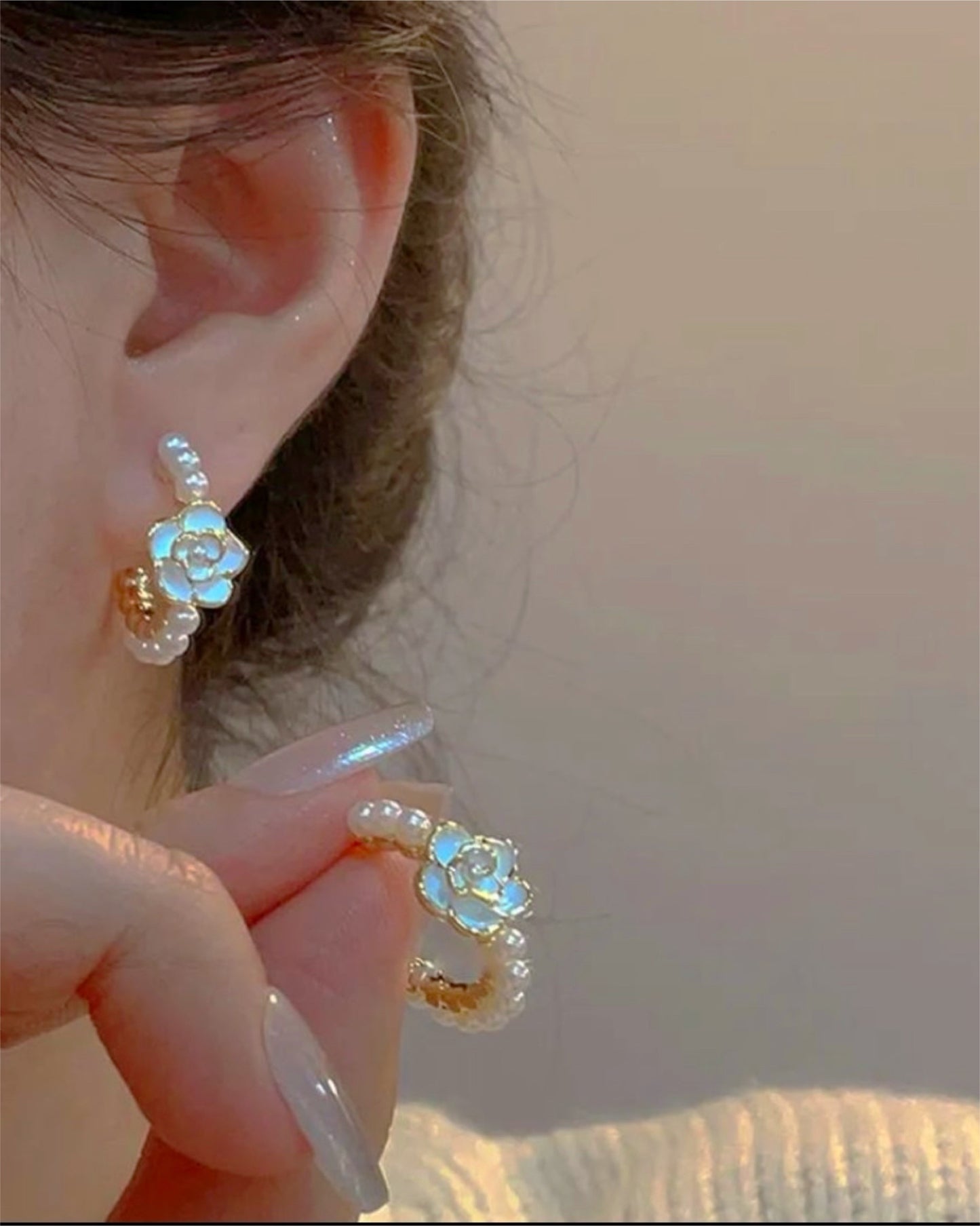 pearl earring