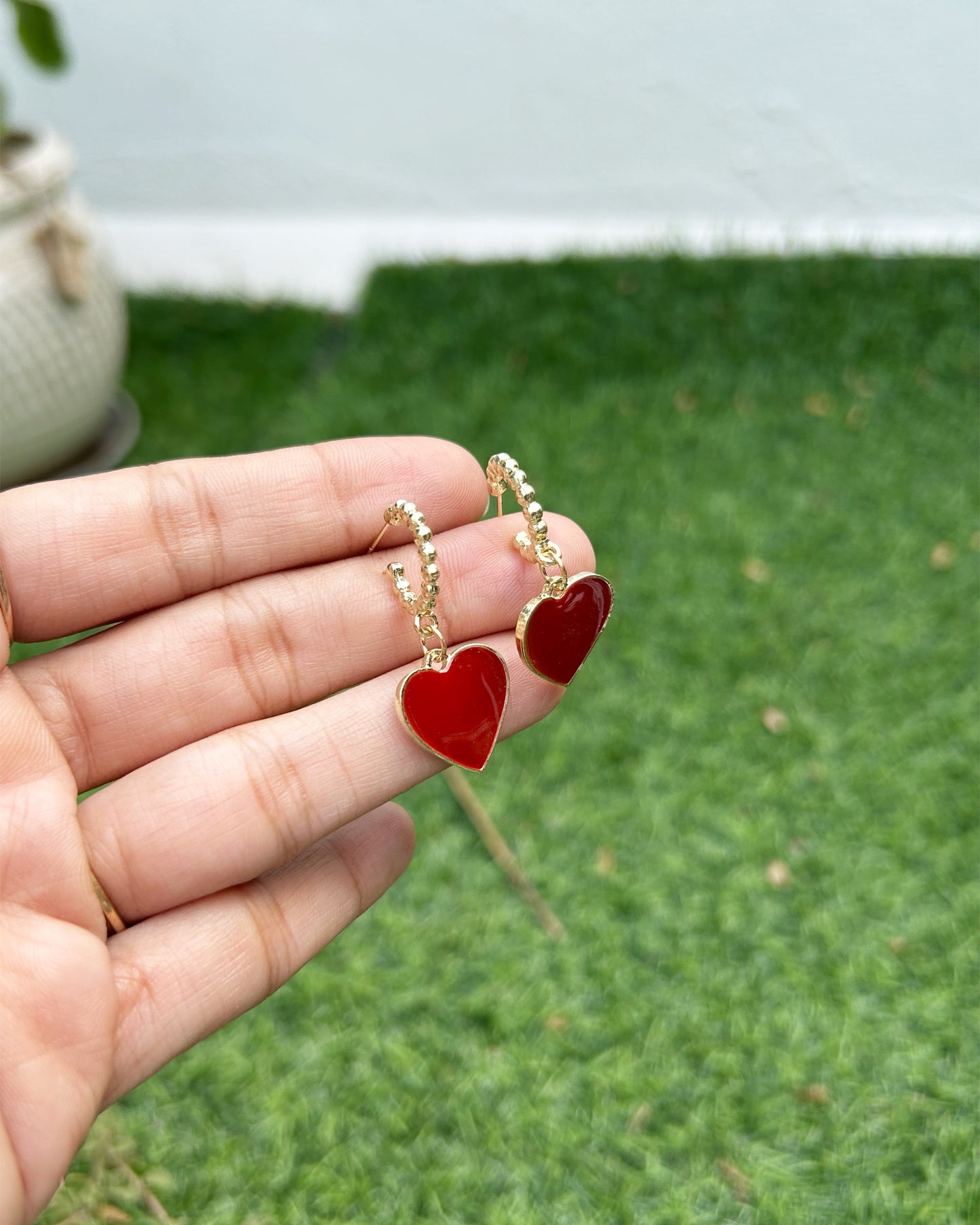 ear hoop