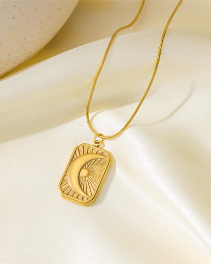ladies chain design