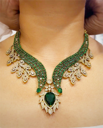 Emerald Muse Necklace Set