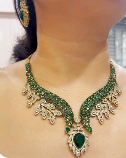 Emerald Muse Necklace Set