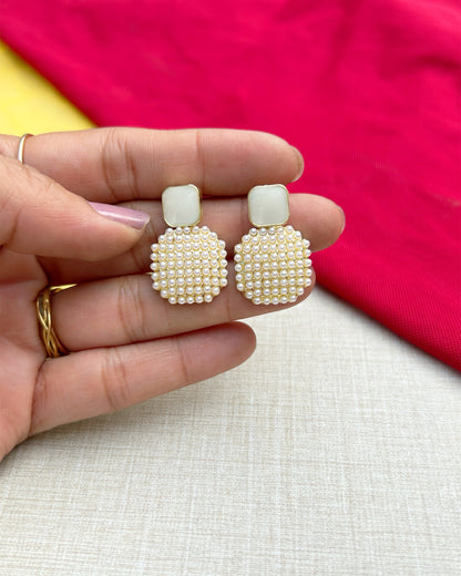 pearl hanging earrings