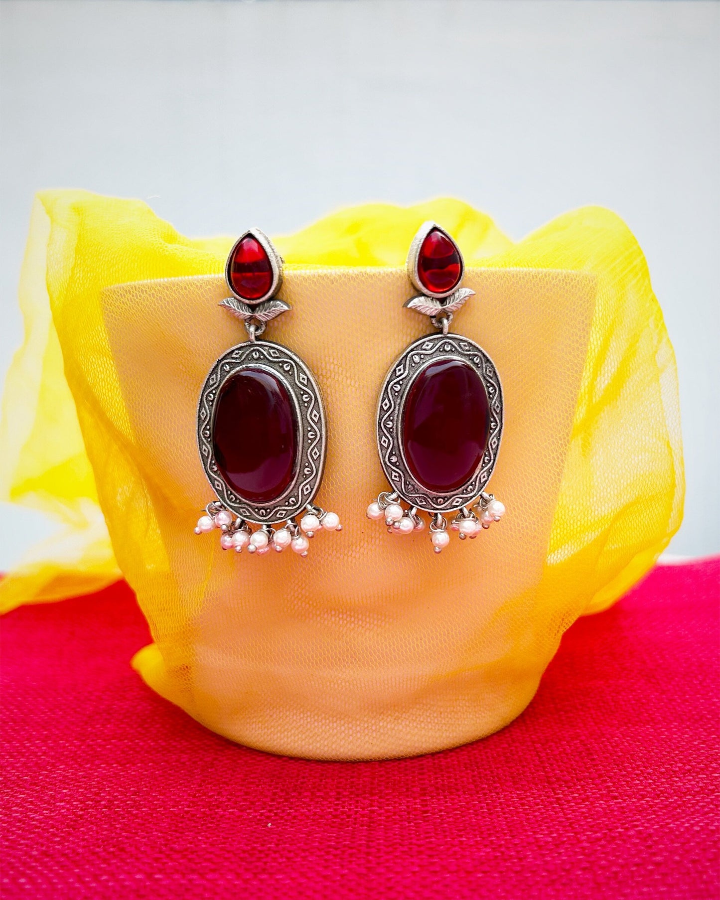 Dia Red Monalisa Stone Earring