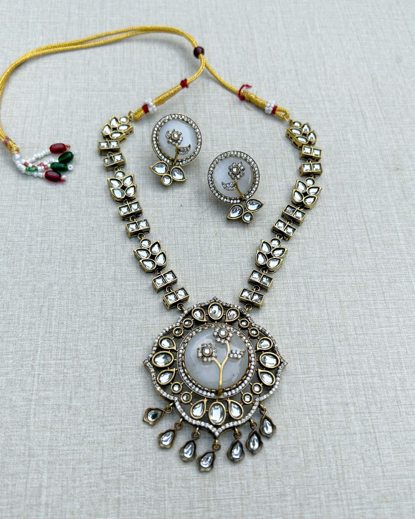necklace design