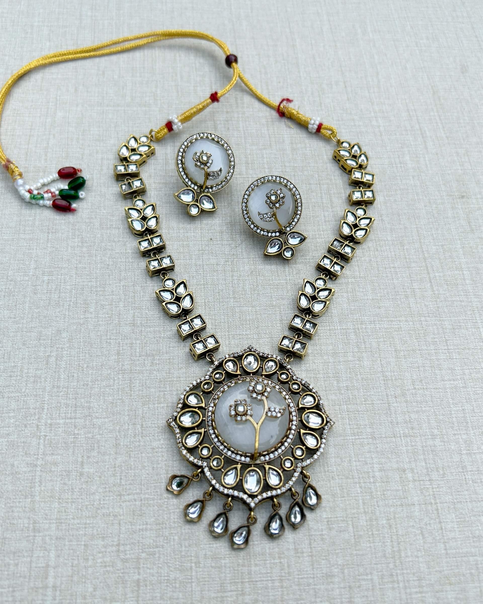 necklace design