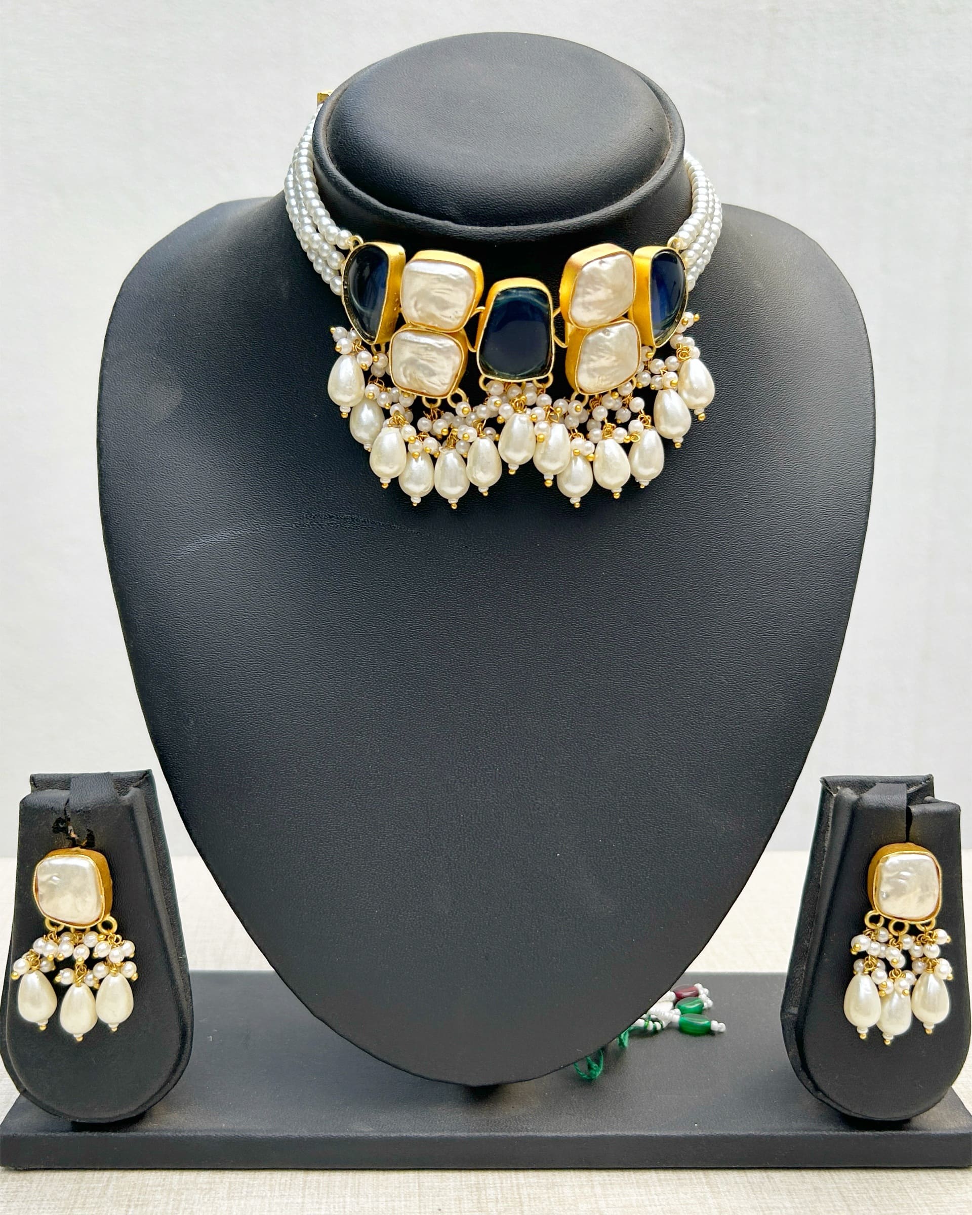 freshwater pearl necklace