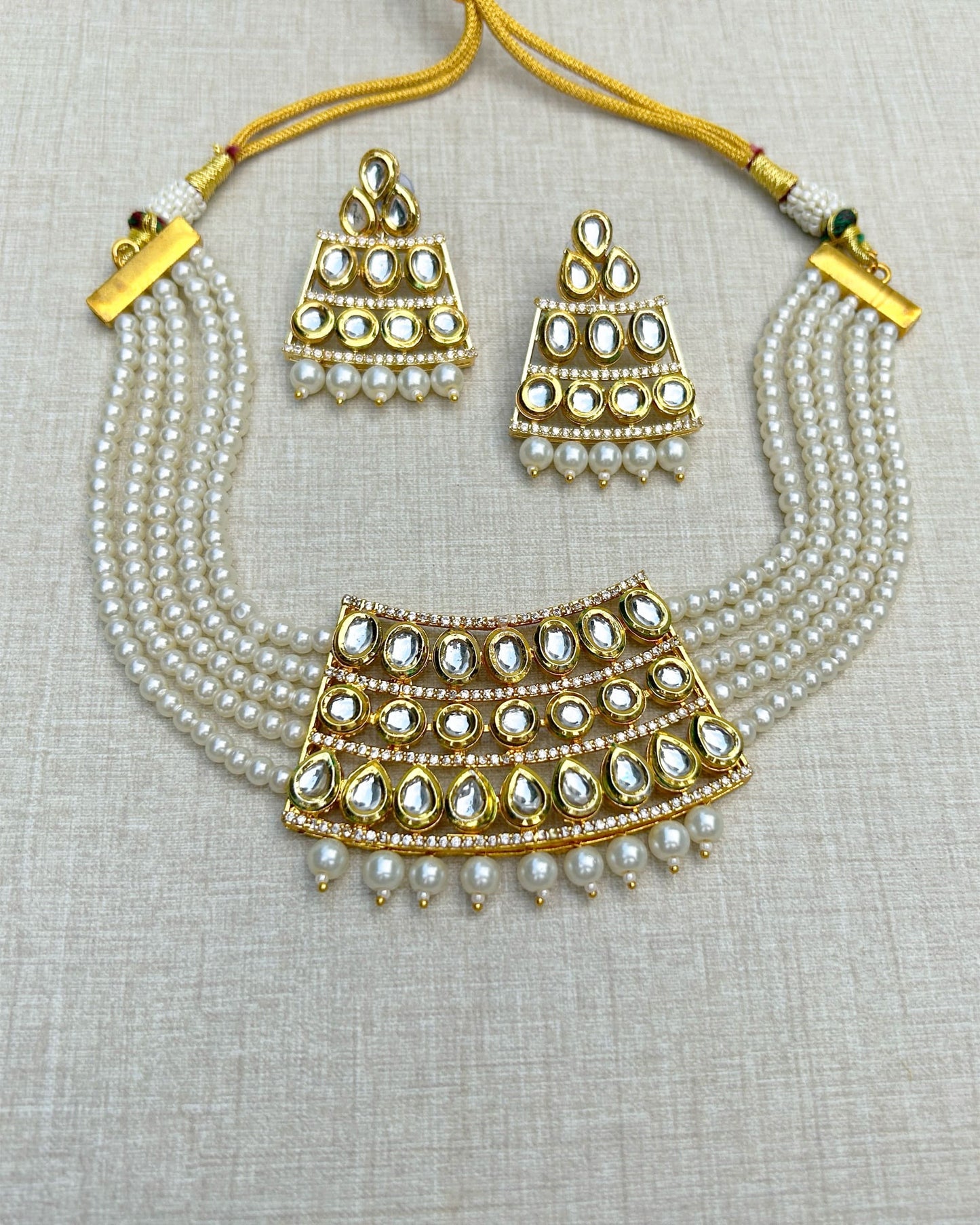 pearl choker necklace gold