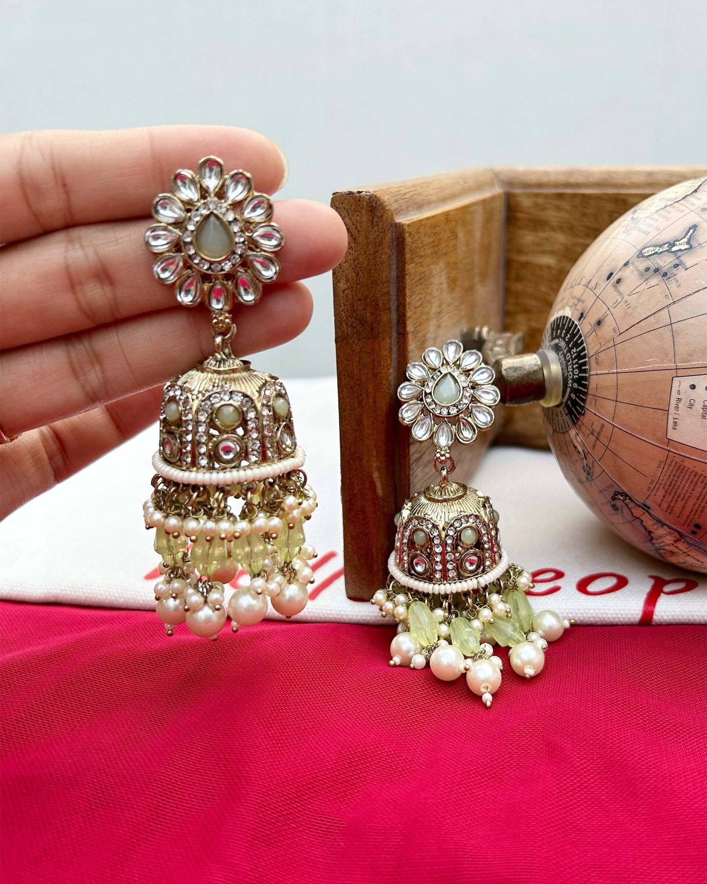 Women Jhumka