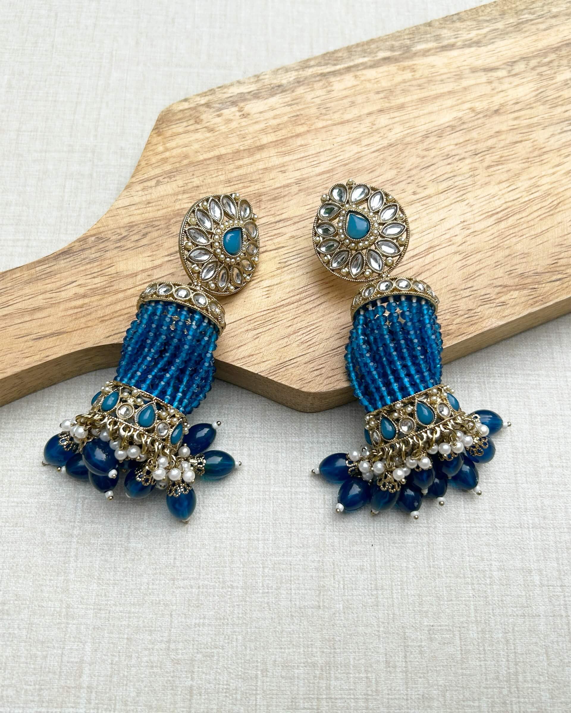 women jhumki