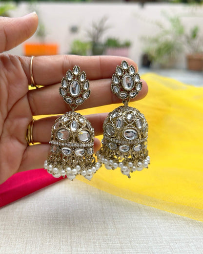 Antic Gold Jhumka
