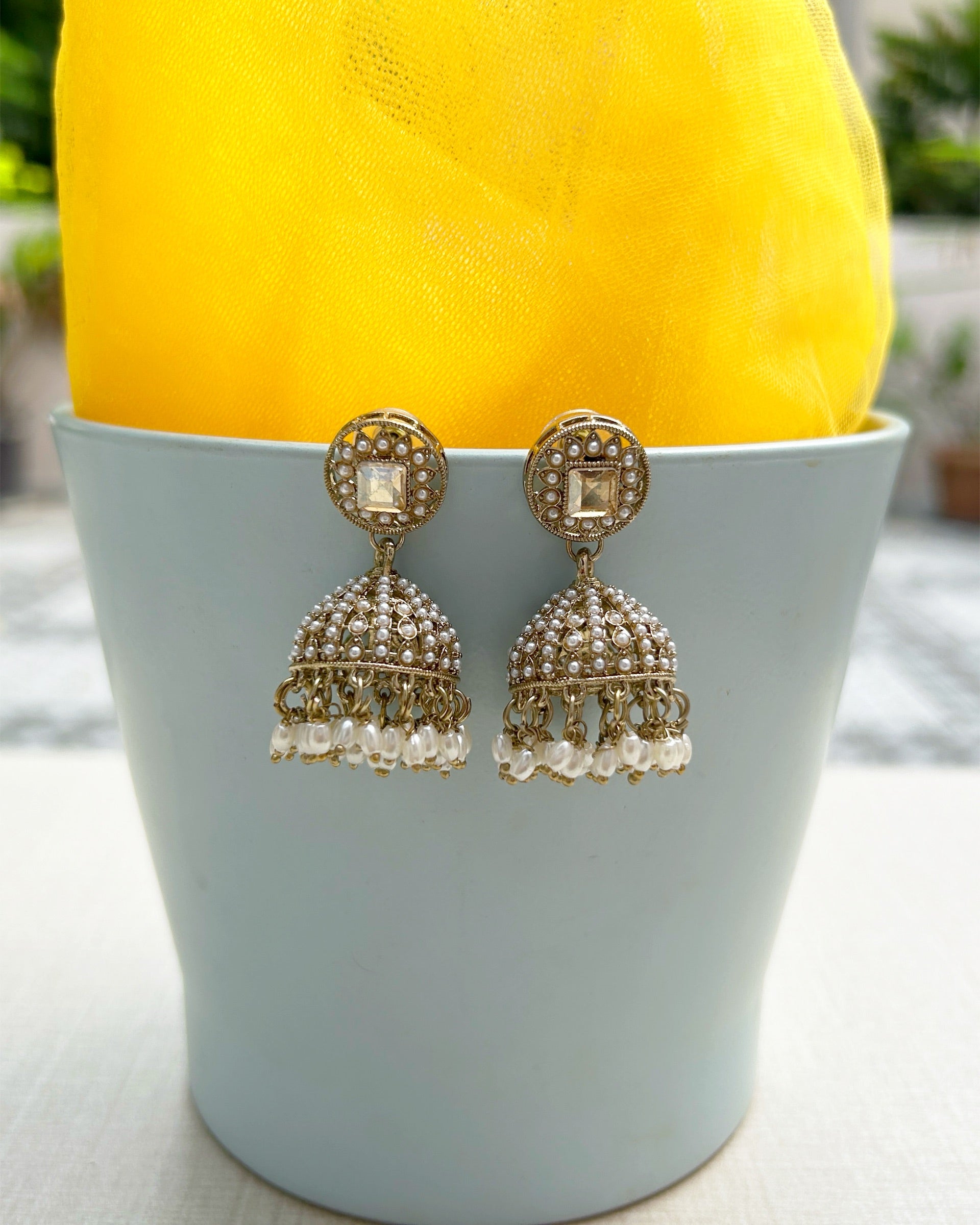 pearl jhumka