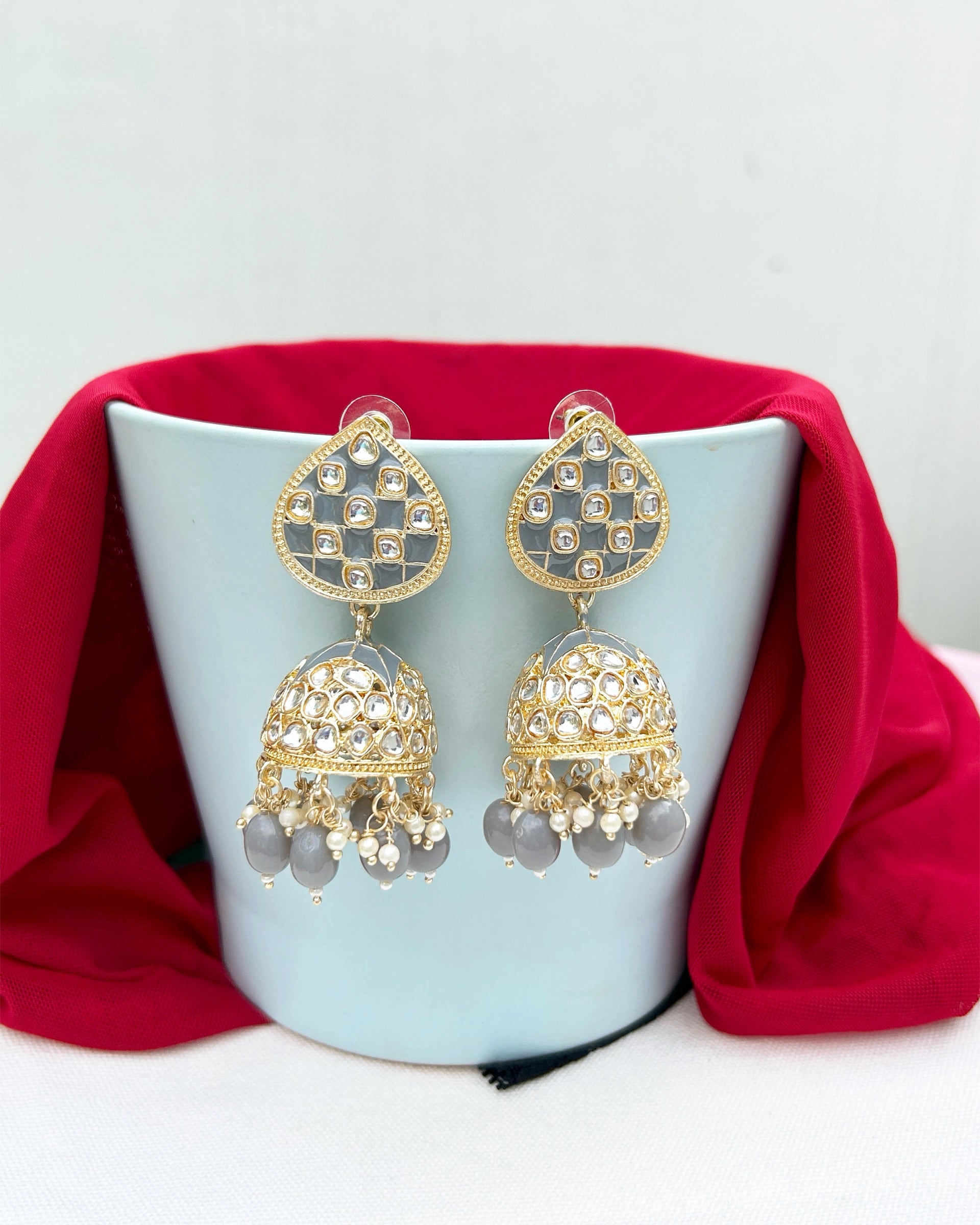 meenakari jhumka