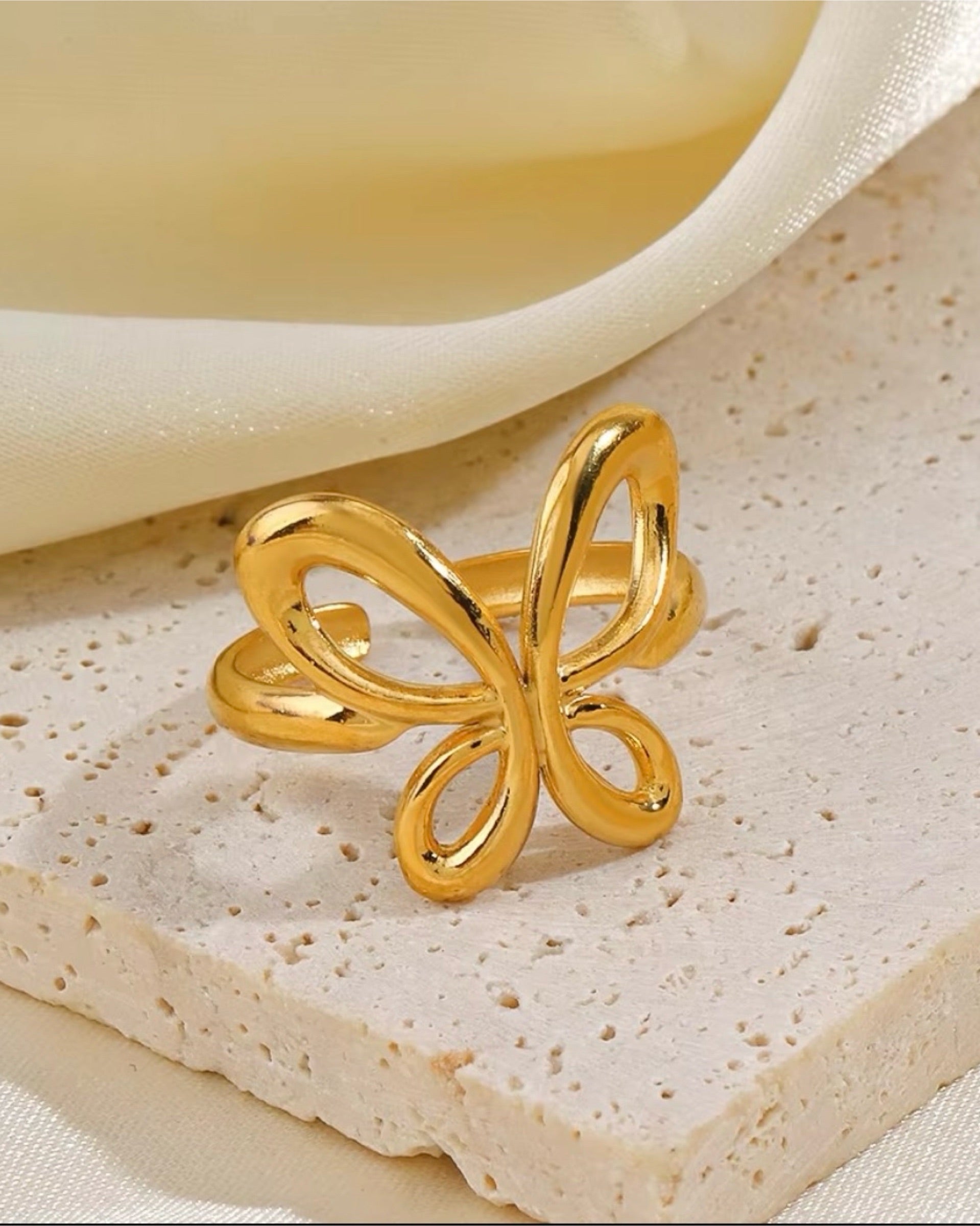 butterfly finger rings