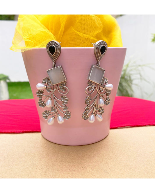 Grey Amara Floral Earring