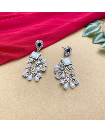 Grey Amara Floral Earring