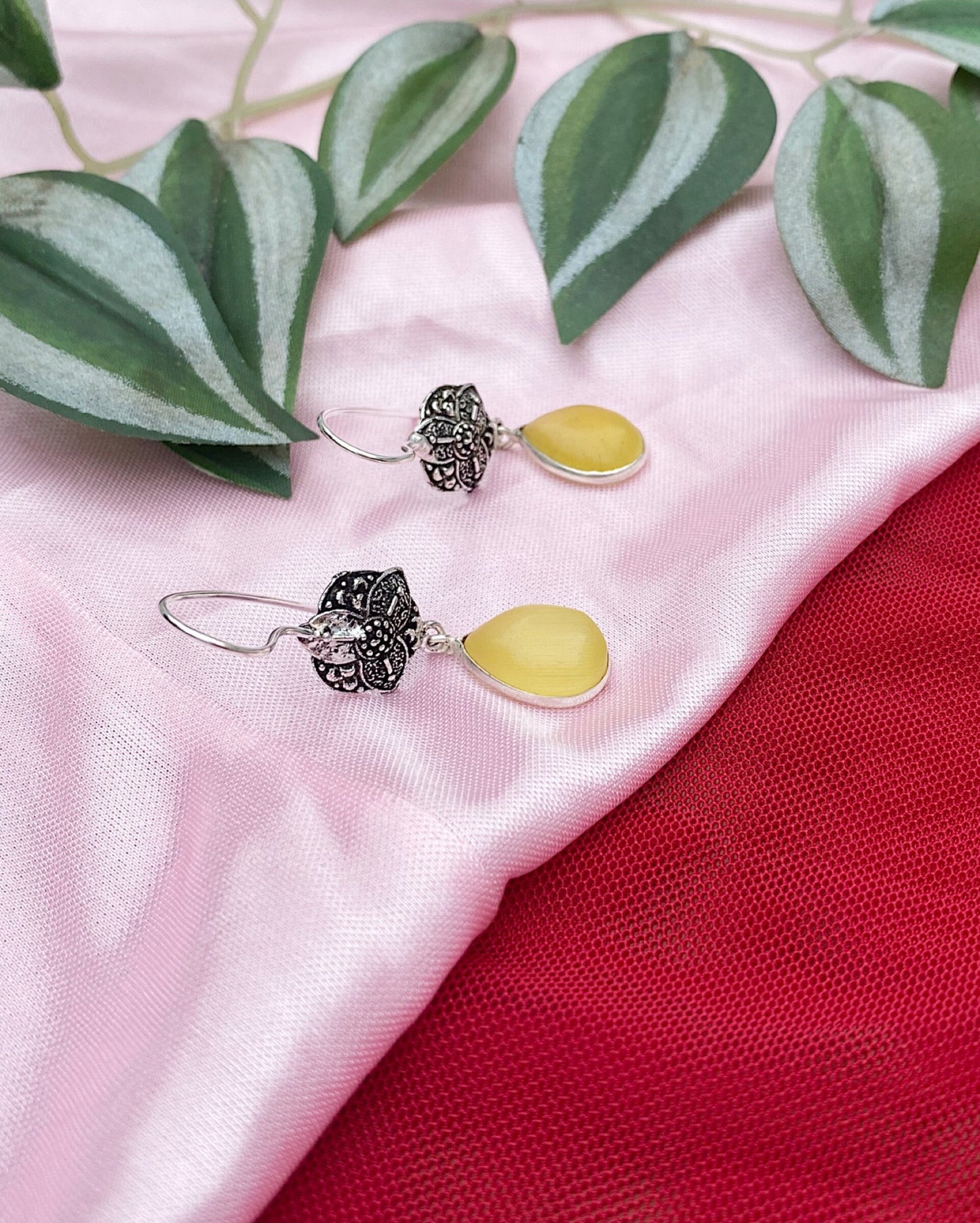Yellow Monalisa Stone Dangler