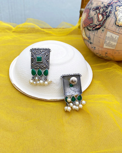Rusty Look Aurora Green Studs