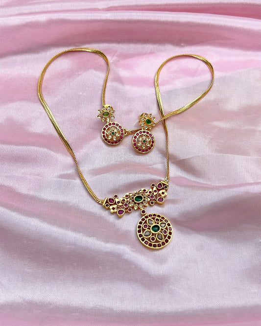 Golden Daksha Necklace Set