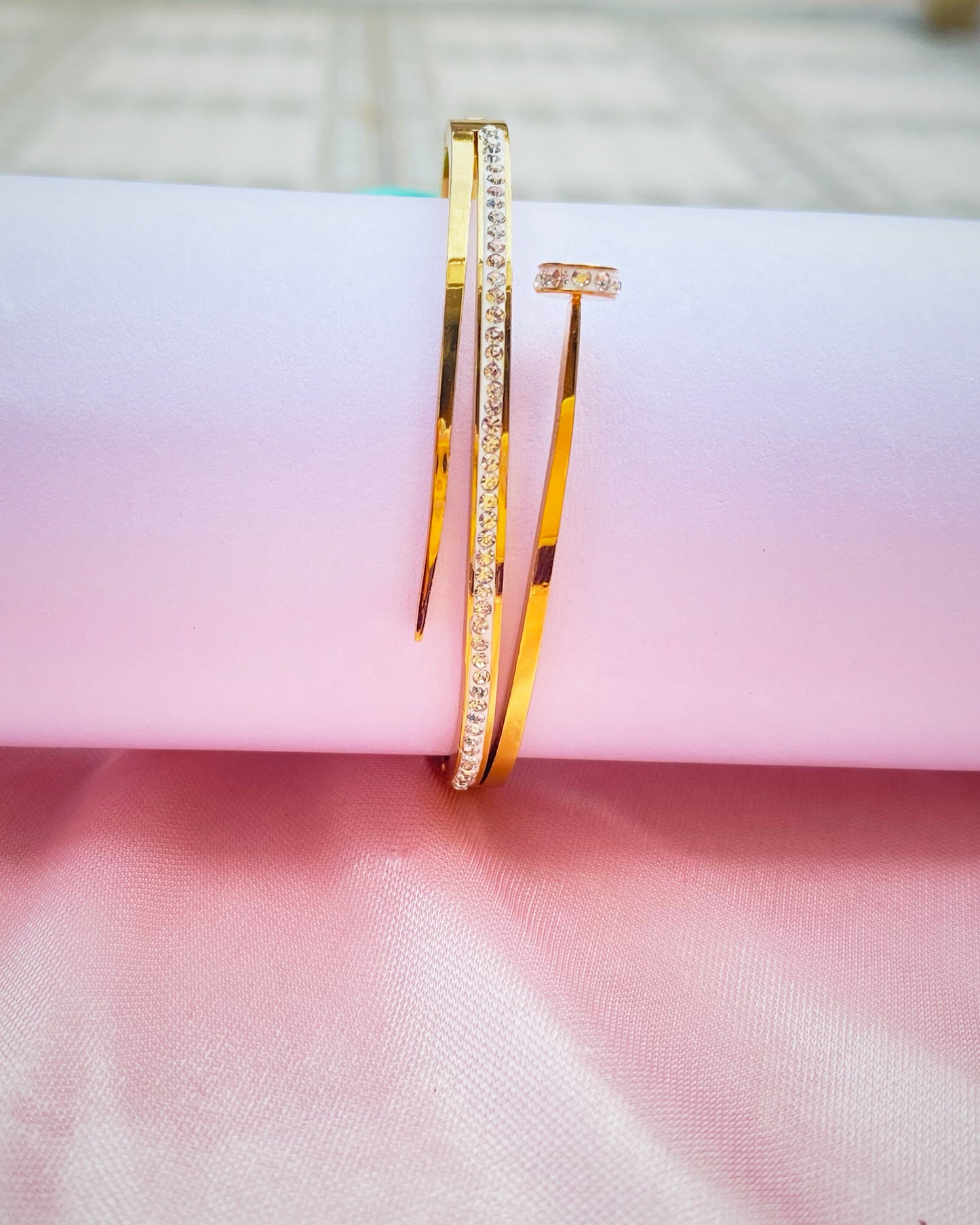 Nail / Wrap Bypass Bangle