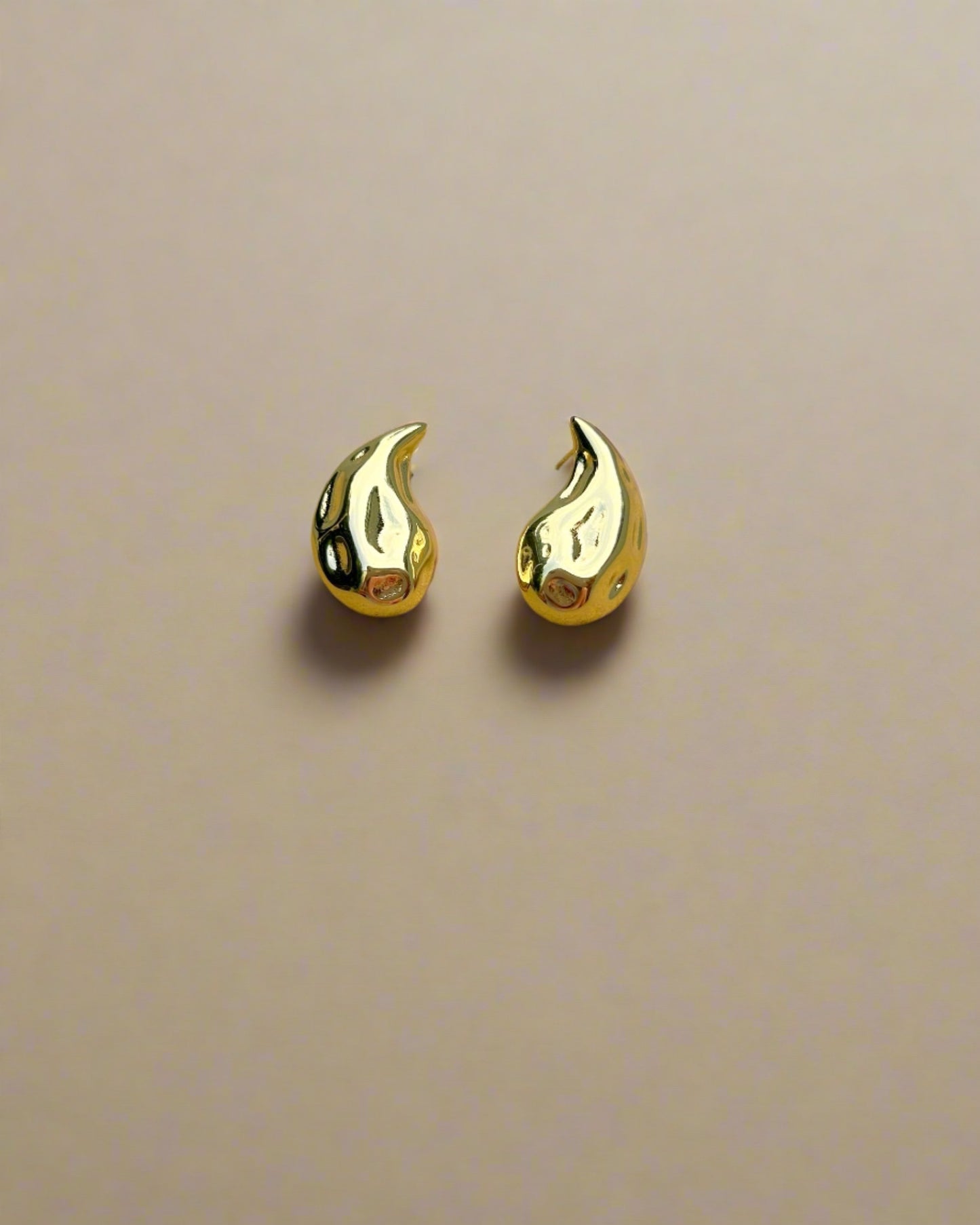 earrings gold daily wear