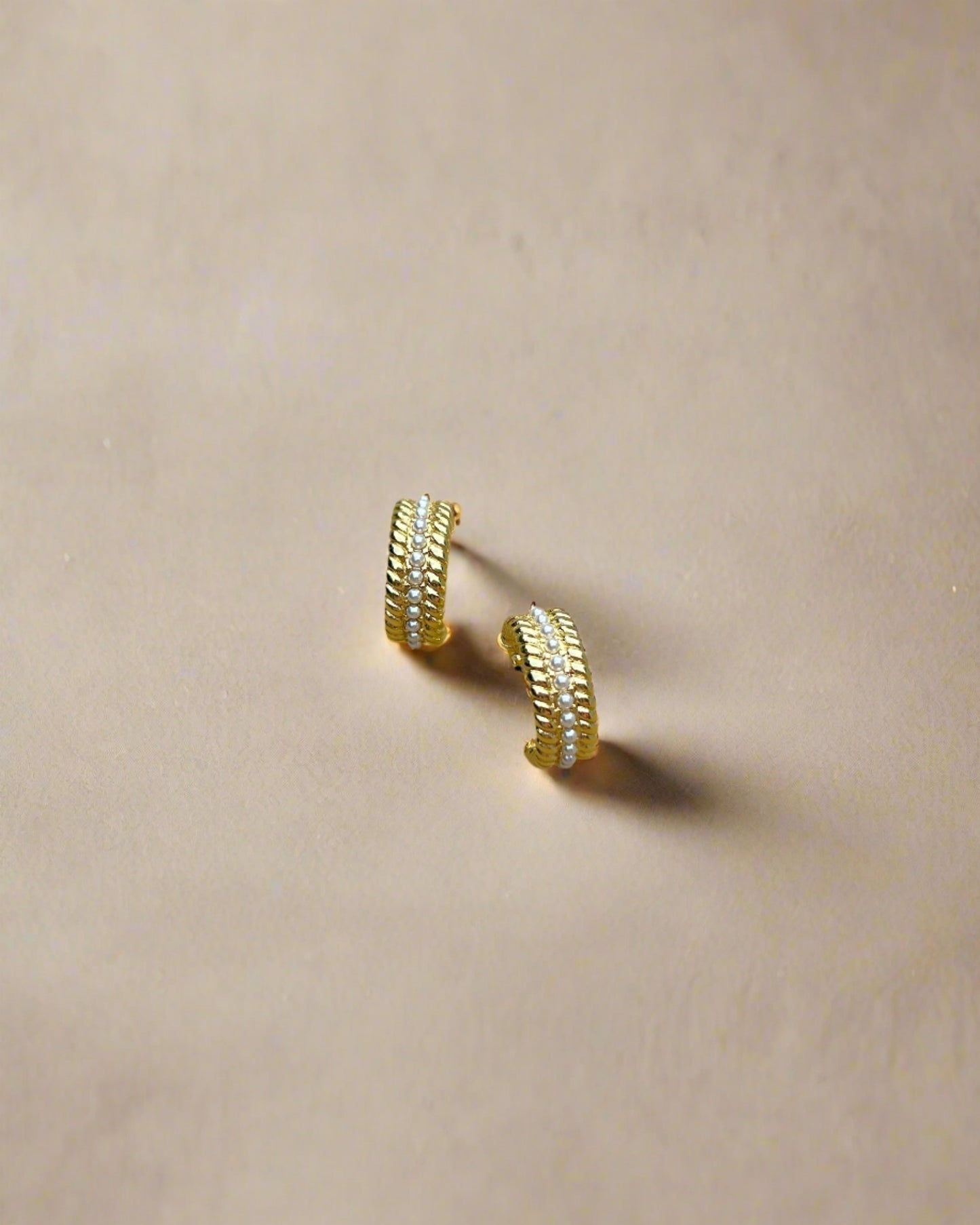 18k gold earring