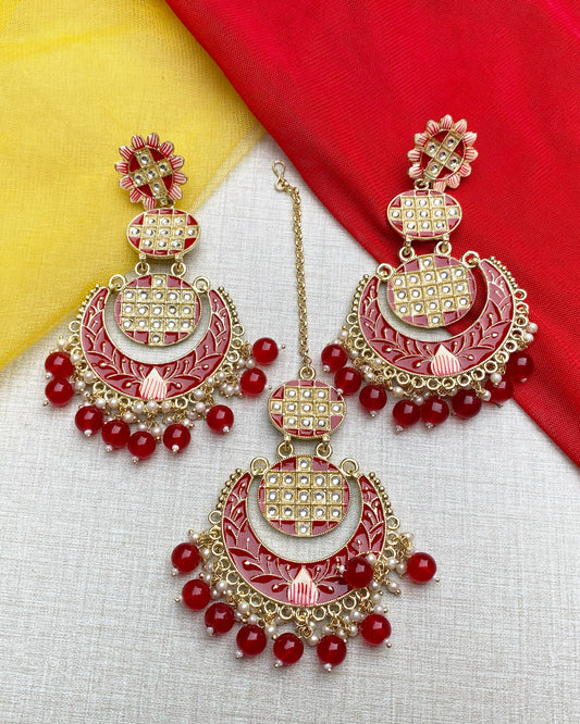 Red Crimson Grid Tassel Earring With Maang Tika