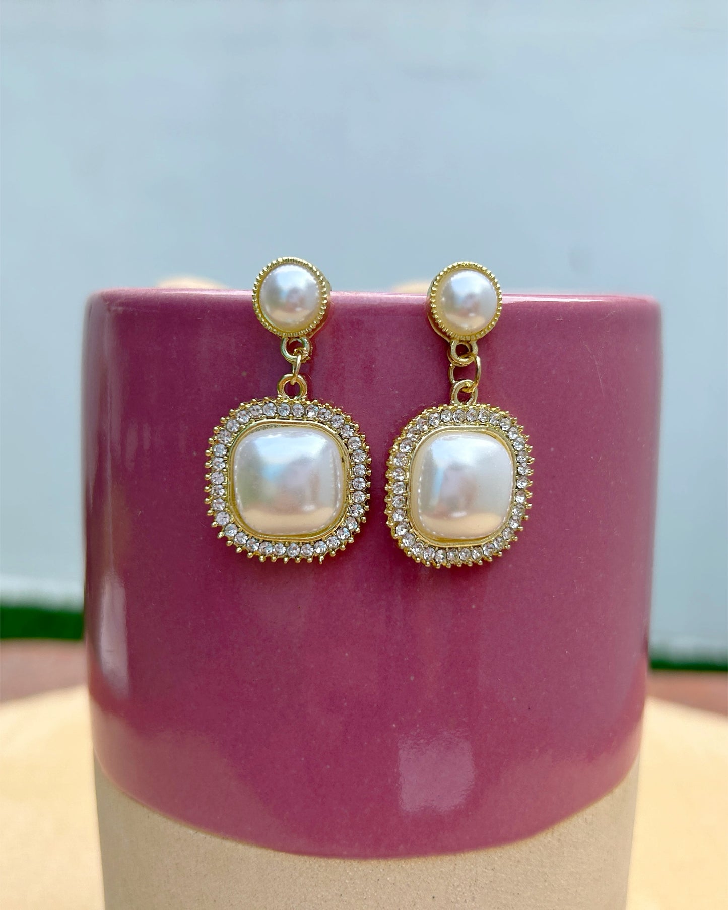 drop earrings