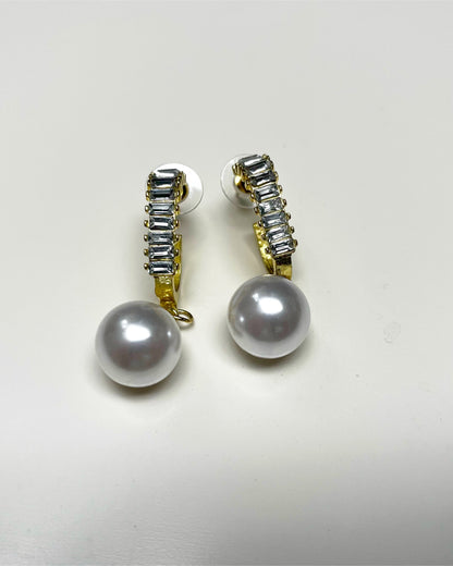 White Gala-Style Pearl Earrings
