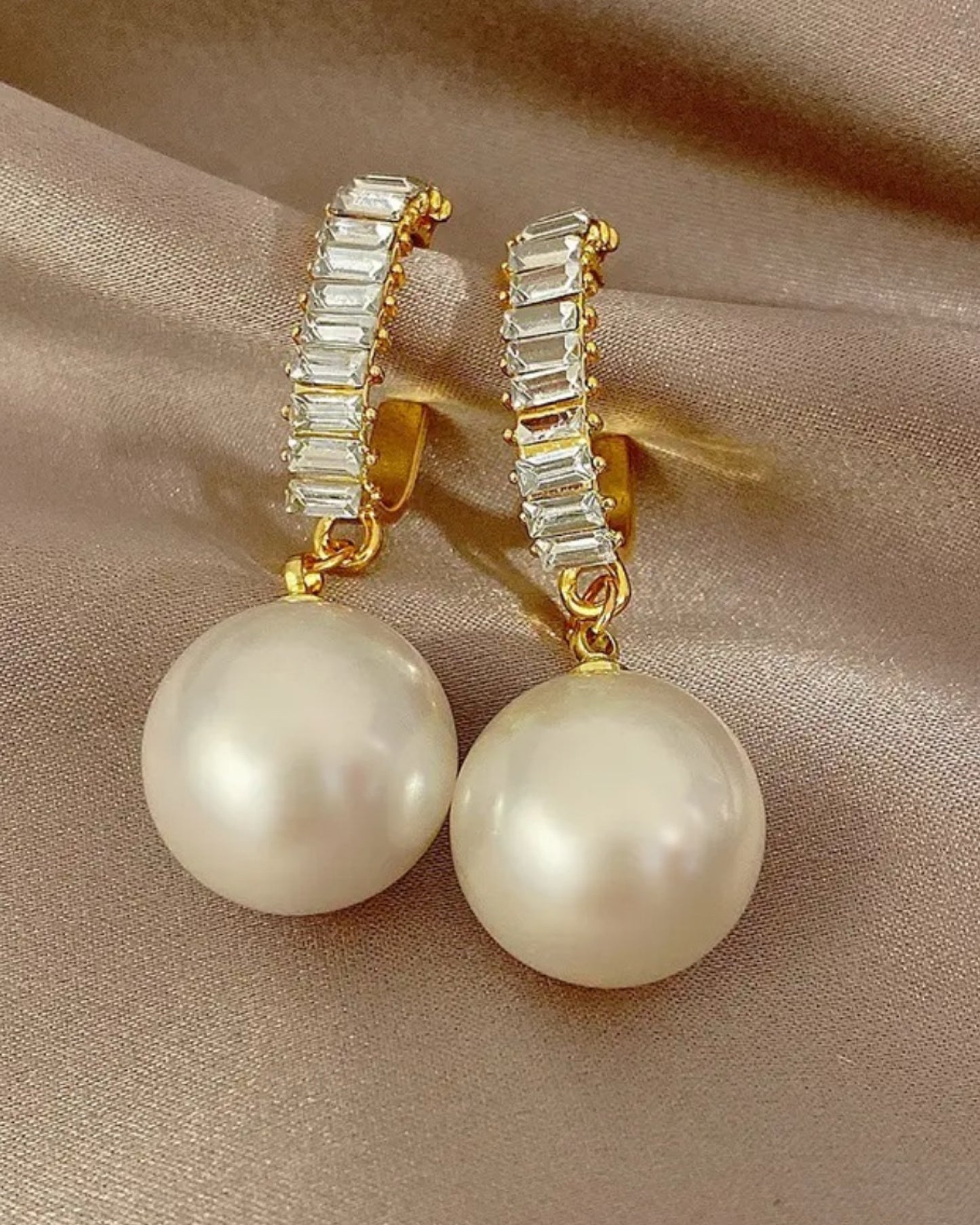 White Gala-Style Pearl Earrings