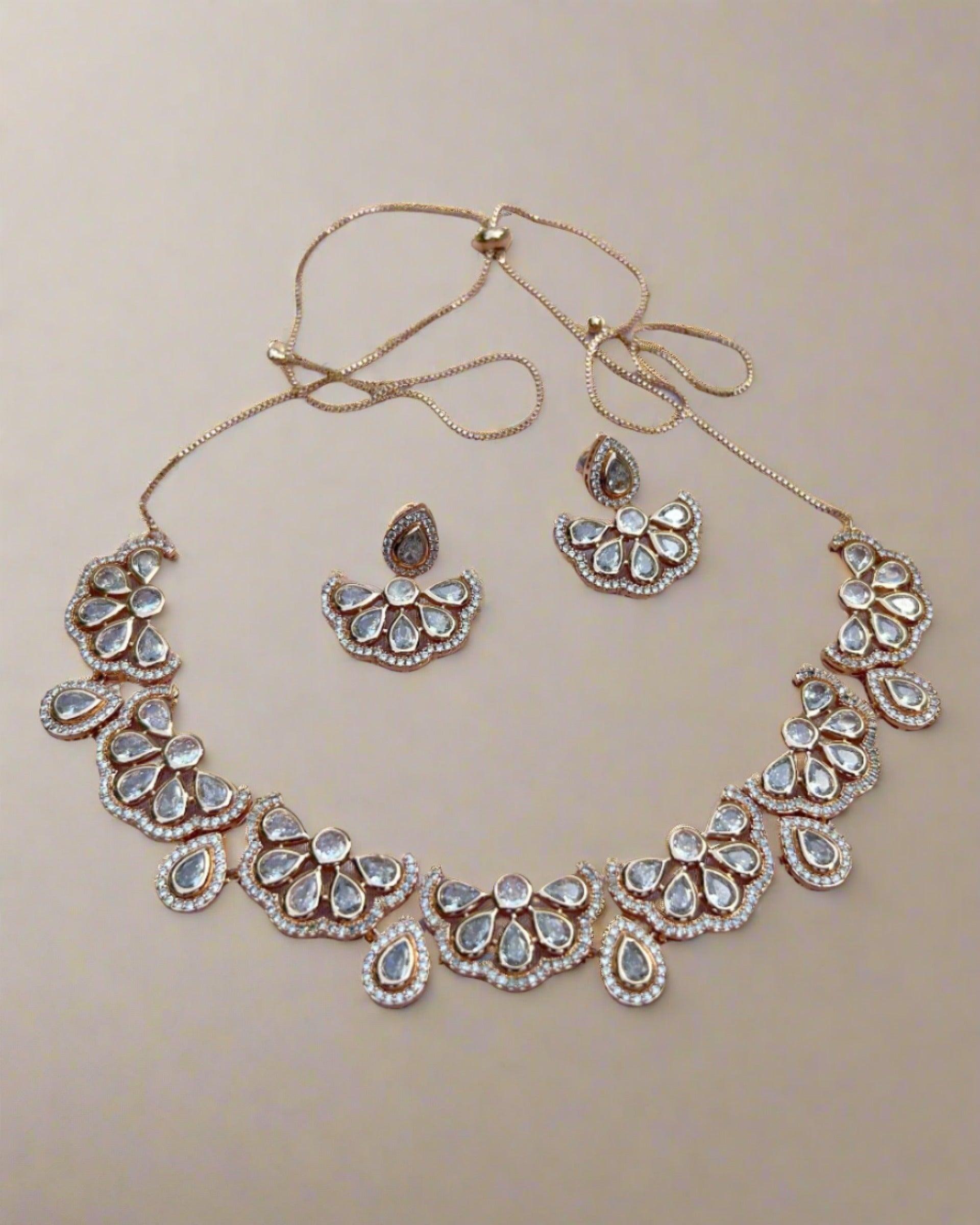 rose gold statement necklace