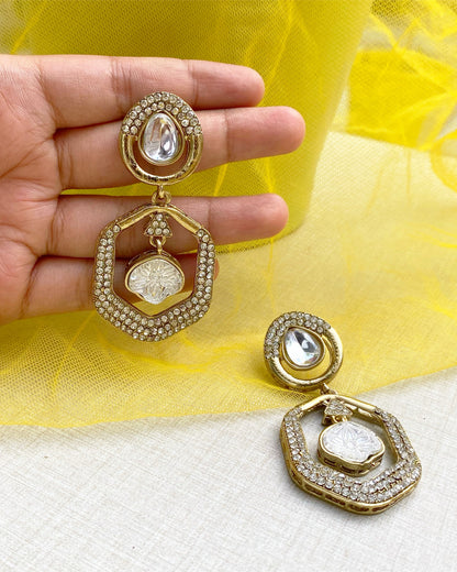 Golden Bloom Kundan Statement Earring