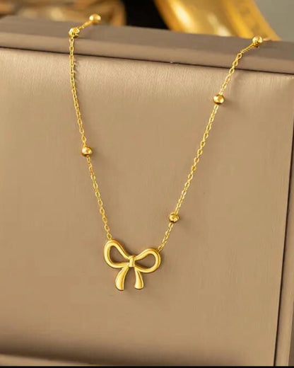 small chain necklace