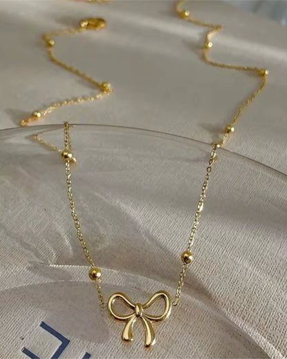 small chain necklace