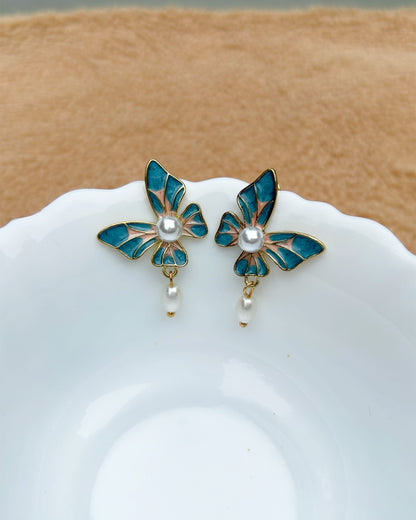 stud butterfly earrings