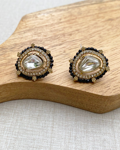 Black beads Antique Gold Kundan Studs