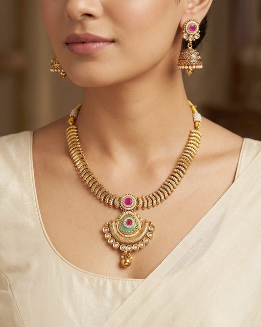 Gold Crescent Moon Ribbed  Necklace Set