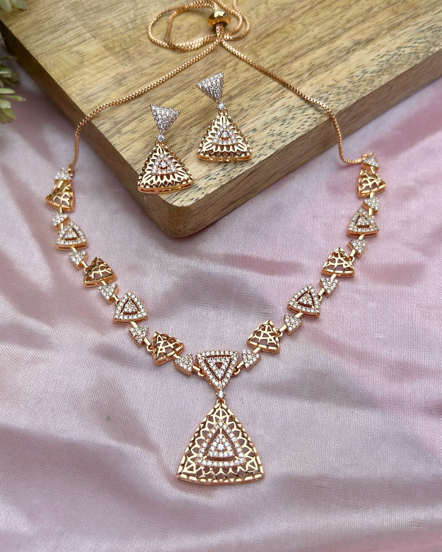 best necklaces for women