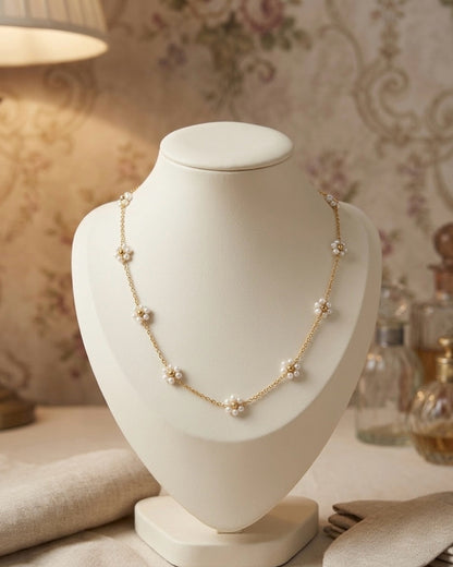 Daisy Flower Chain Necklace