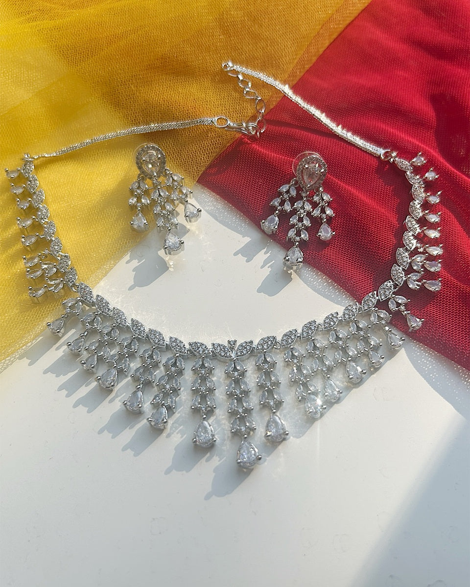 Intricate Waterfall Necklace Set