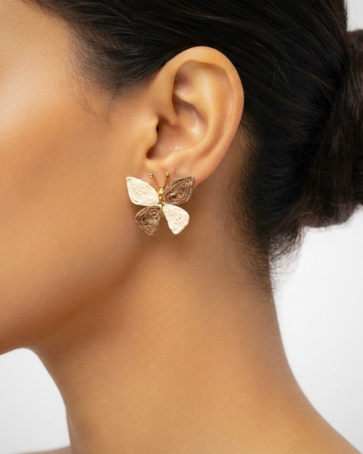 Off White & Brown Raffia Butterfly Earring