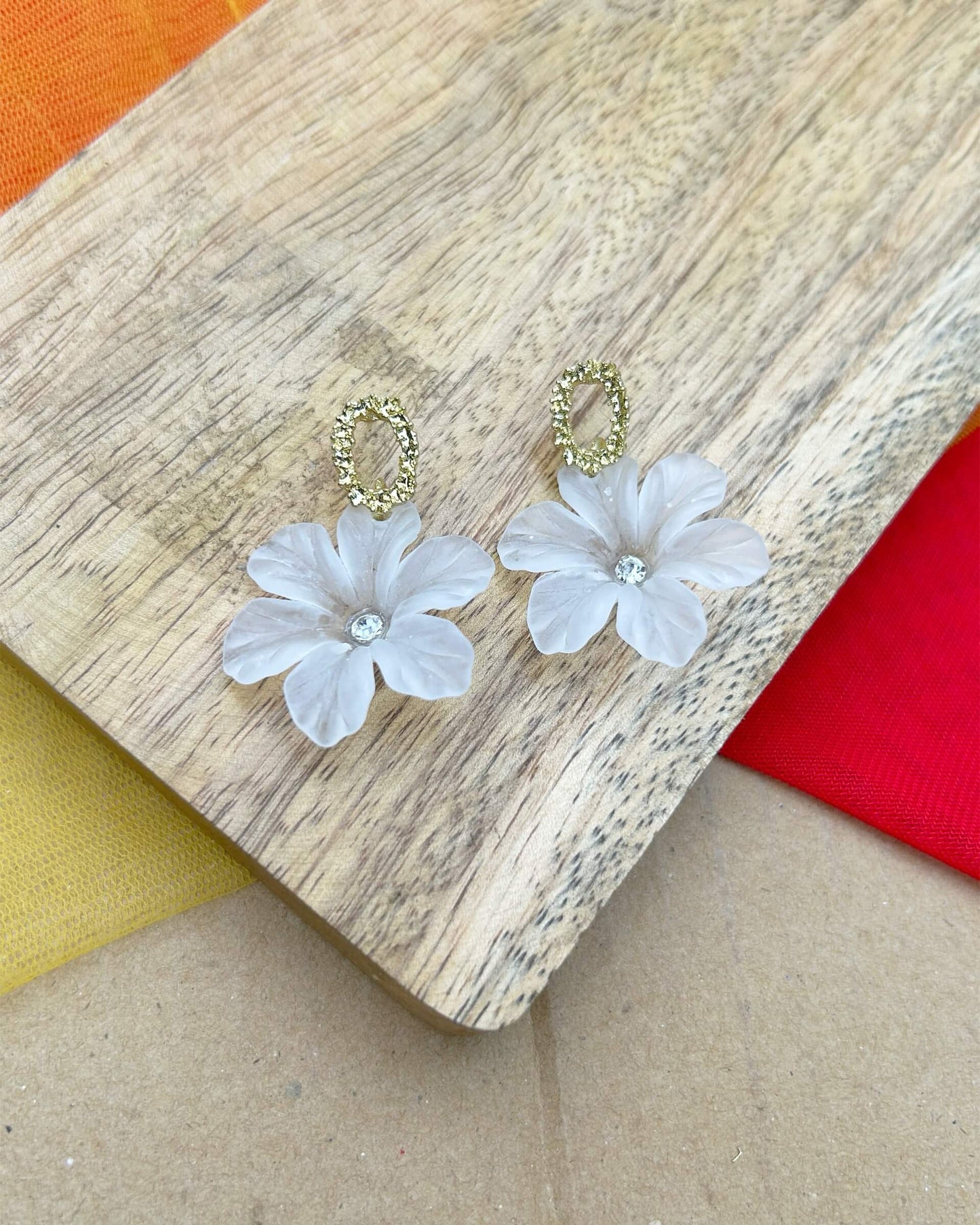 flower stud earrings