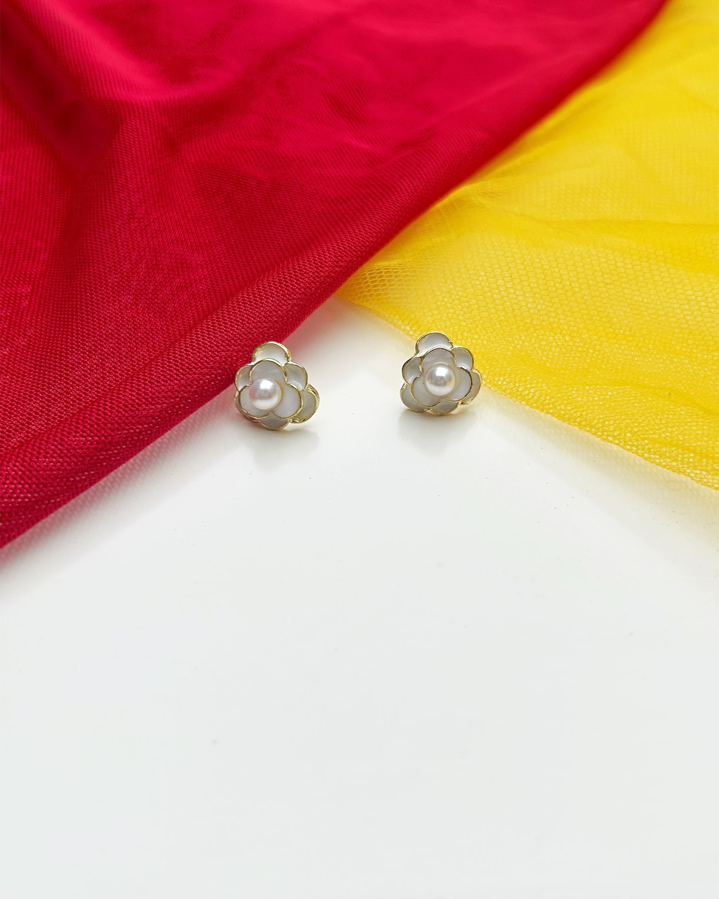 White Flower Stud Earring